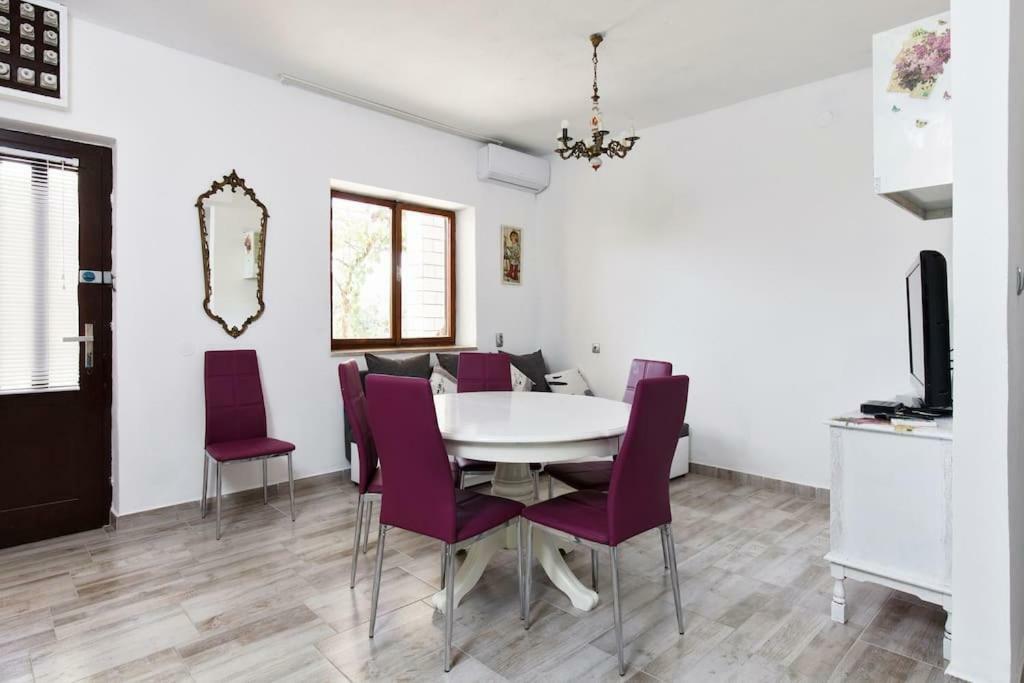 Villa Reminiscence سيغيت فغانييتْسا المظهر الخارجي الصورة
